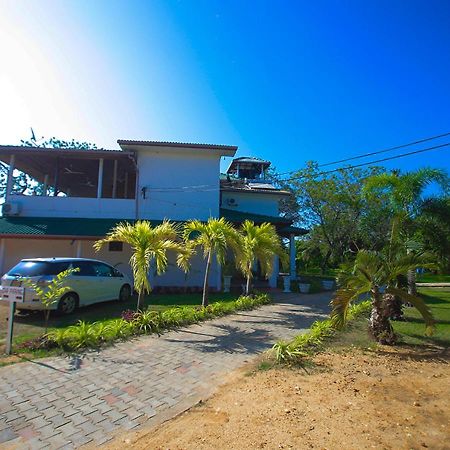 Birdsong Leisure Resort Tissamaharama Exteriér fotografie